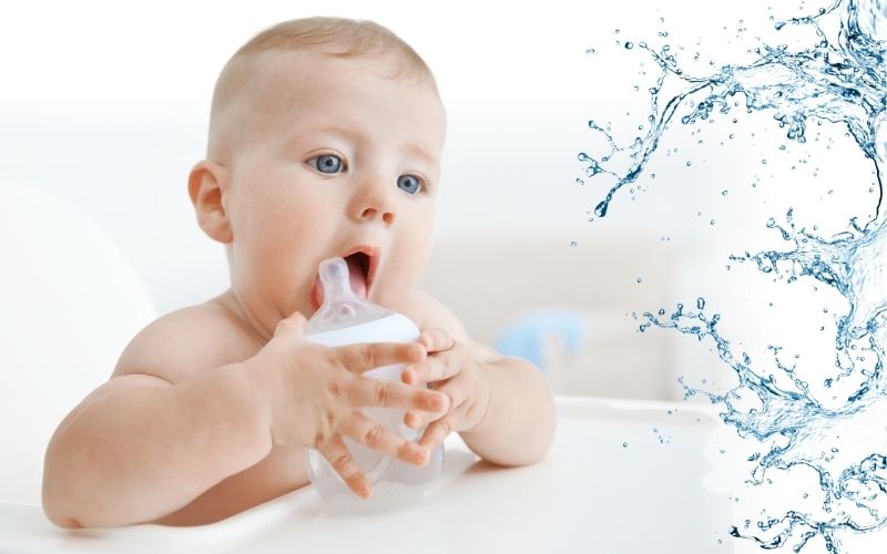 acqua per neonati